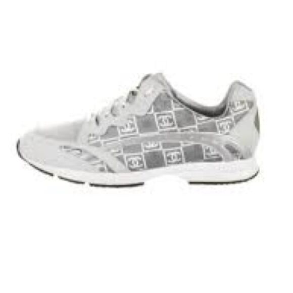CHANEL Shoes - Women’s CHANEL 90s cc logo monogram grey & white lace up athletic sneaker shoes
